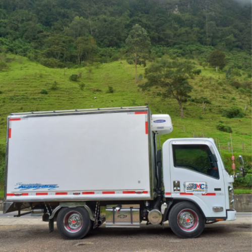 Vehiculo para el servicio